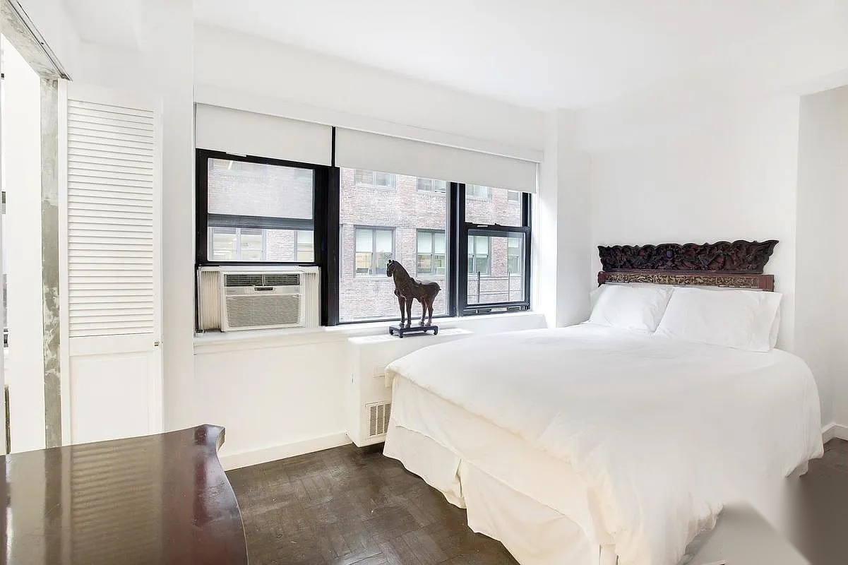 240 East 46th Street, #5A &mdash; Sleeping alcove, sized for a queen bed